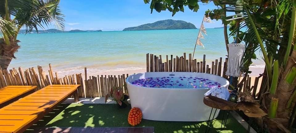 Phuket Signature Glamping Rawai Екстериор снимка